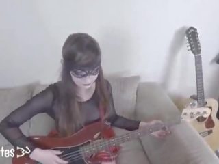 Preview&colon; luštne emo guitar lekcija težko analno in poje prihajanje